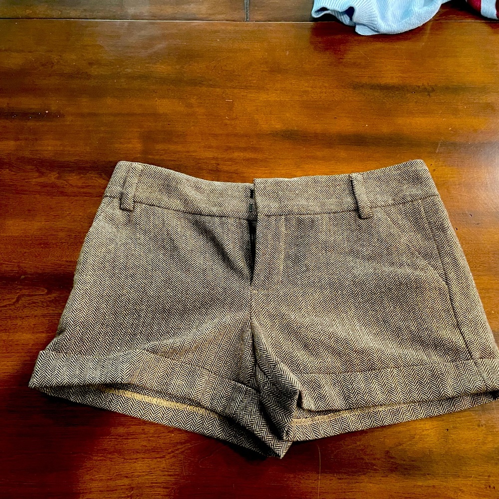 Tommy Hilfiger Tweed shorts size 10.